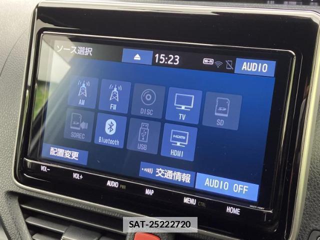 Toyota VOXY 2021-03 7822546-10