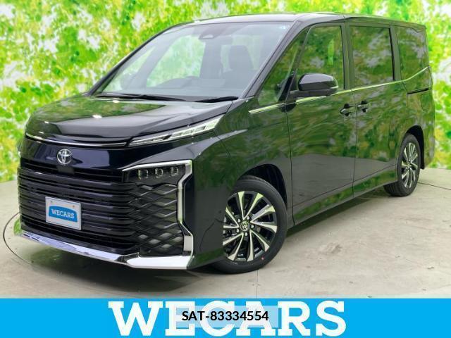 Toyota VOXY 2026-04 7822586-0