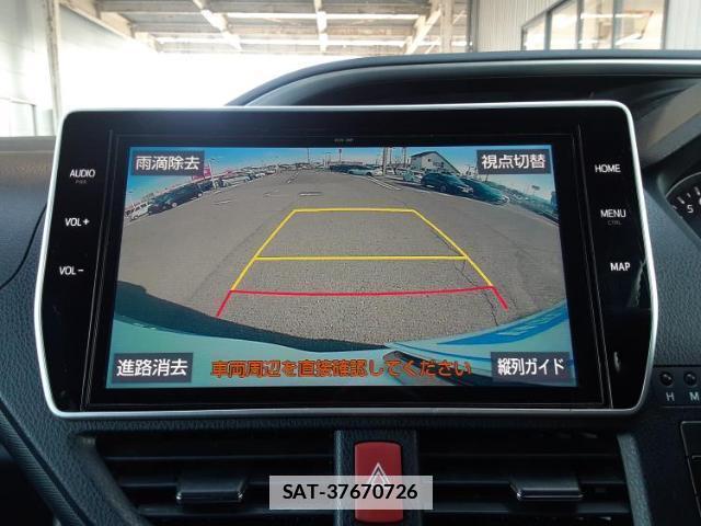 Toyota VOXY 2019-02 7822617-8