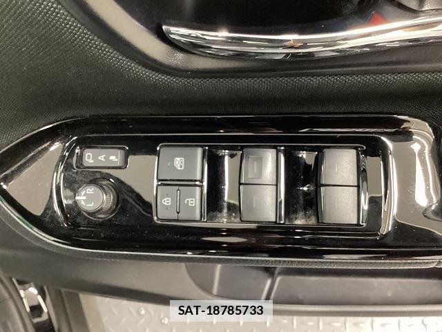 Toyota VOXY 2020-10 7822667-10