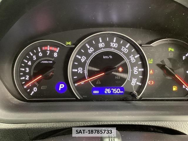 Toyota VOXY 2020-10 7822667-3