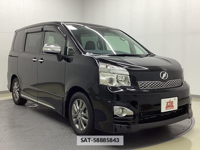 Toyota VOXY 2013-09 7822689-13
