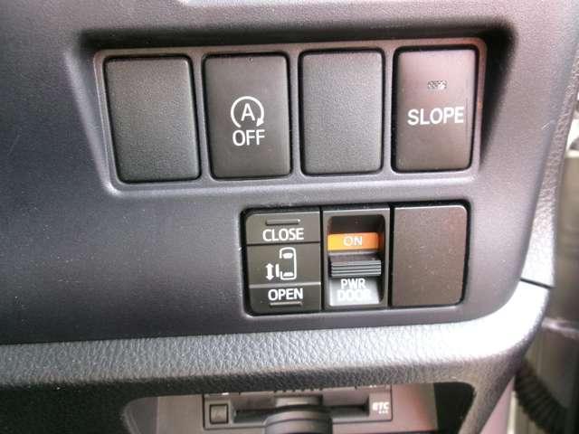 Toyota VOXY 2017-03 7823300-18