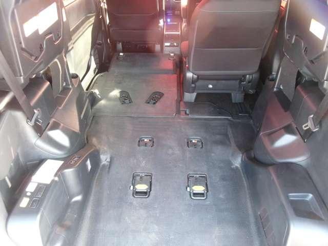 Toyota VOXY 2014-05 7823306-6