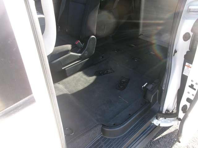 Toyota VOXY 2014-05 7823306-7