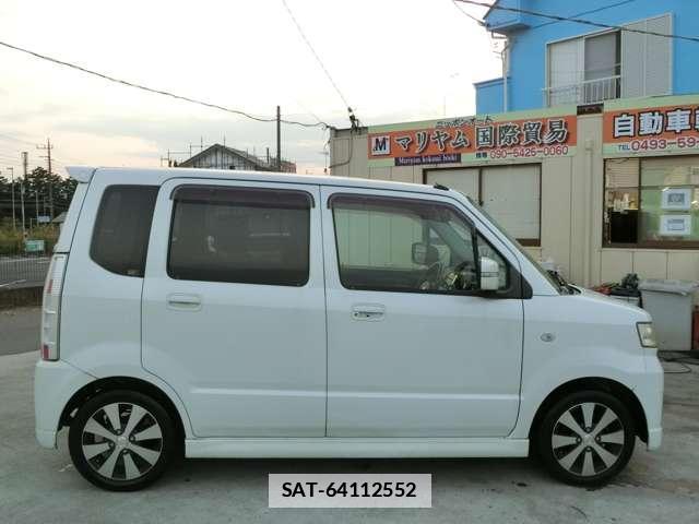 Suzuki WAGON R 2008-09 7813041-3
