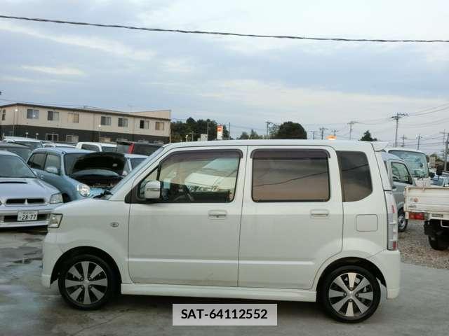 Suzuki WAGON R 2008-09 7813041-4
