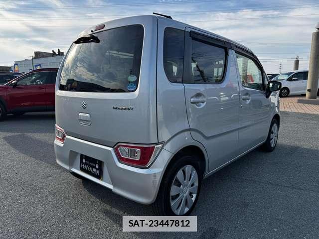 Suzuki WAGON R 2017-05 7816010-11