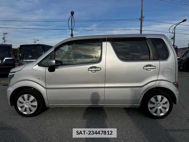 Suzuki WAGON R 2017-05 7816010-7