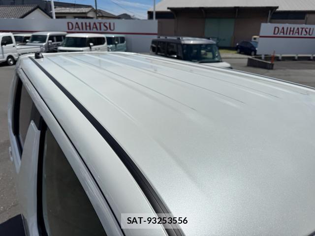 Suzuki WAGON R 2026-05 7816798-12