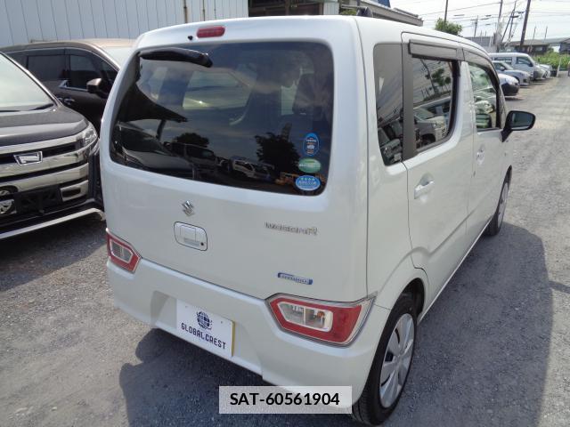 Suzuki WAGON R 2018-03 7817038-1