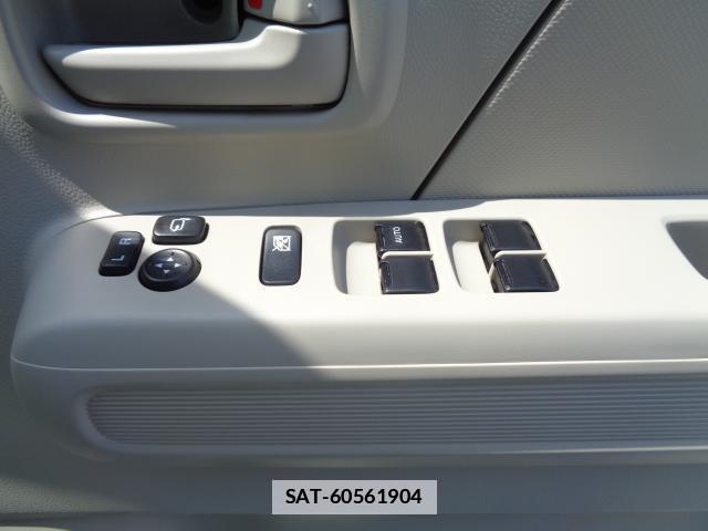 Suzuki WAGON R 2018-03 7817038-14