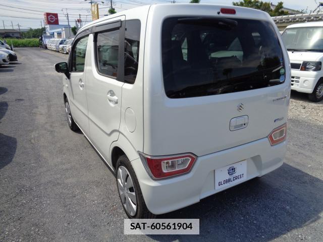 Suzuki WAGON R 2018-03 7817038-19