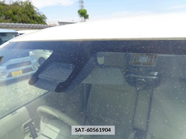 Suzuki WAGON R 2018-03 7817038-3