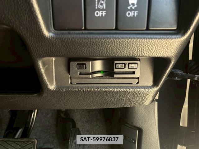 Suzuki WAGON R 2018-02 7817451-10