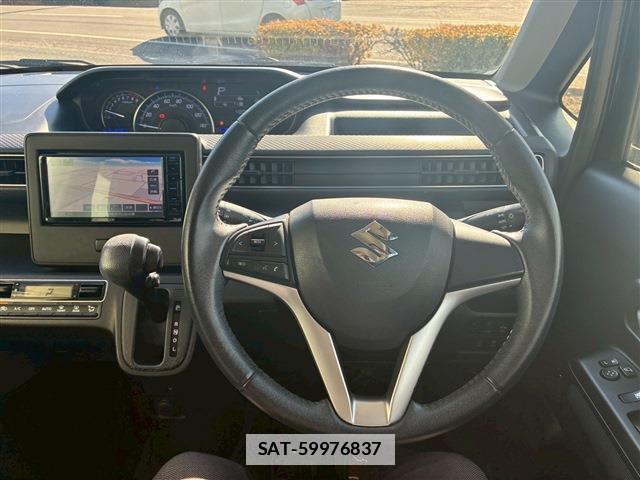 Suzuki WAGON R 2018-02 7817451-7