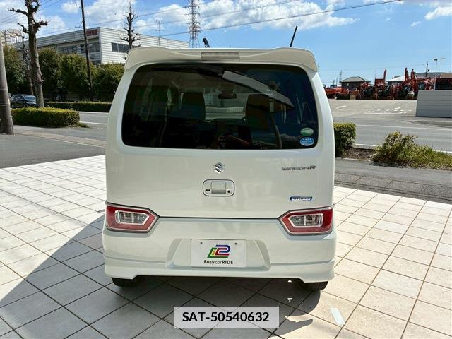 Suzuki WAGON R 2018-09 7817458-2