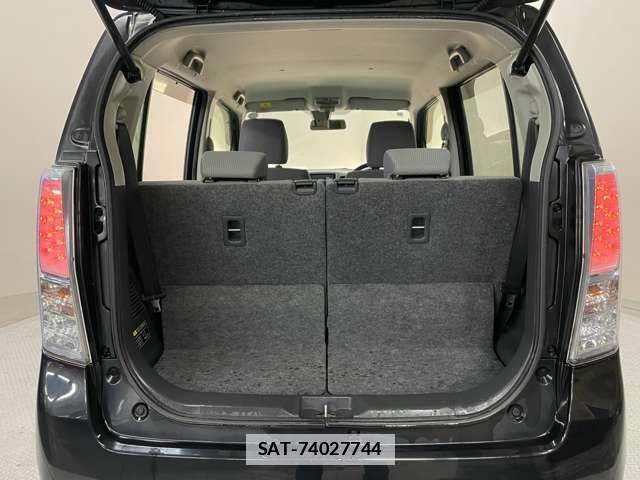 Suzuki WAGON R 2015-04 7818322-11