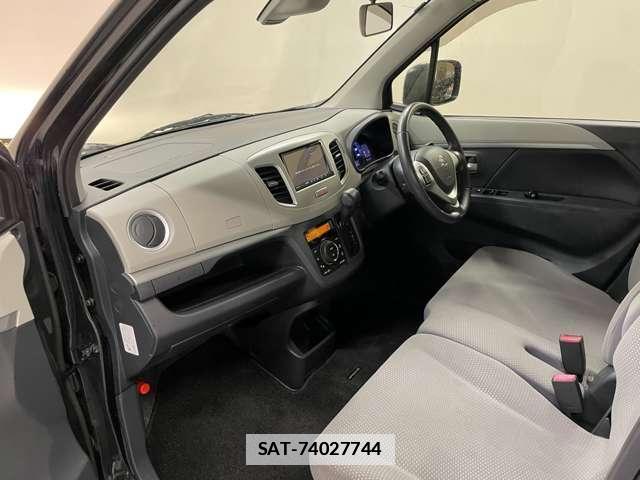Suzuki WAGON R 2015-04 7818322-13