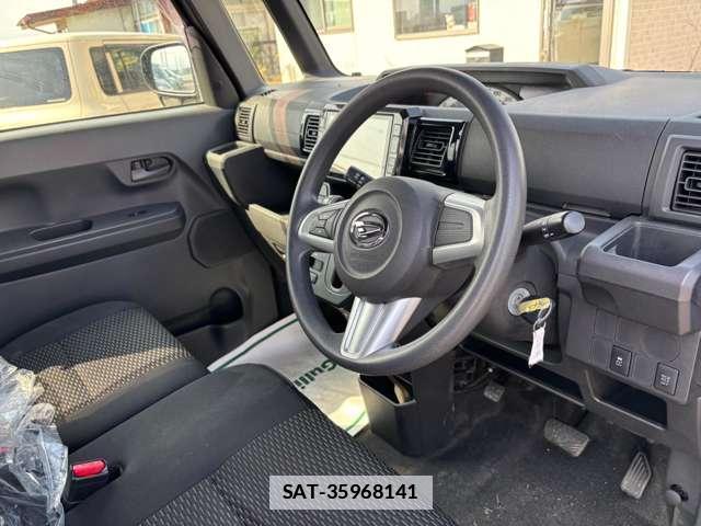 Daihatsu WAKE 2015-01 7811825-11