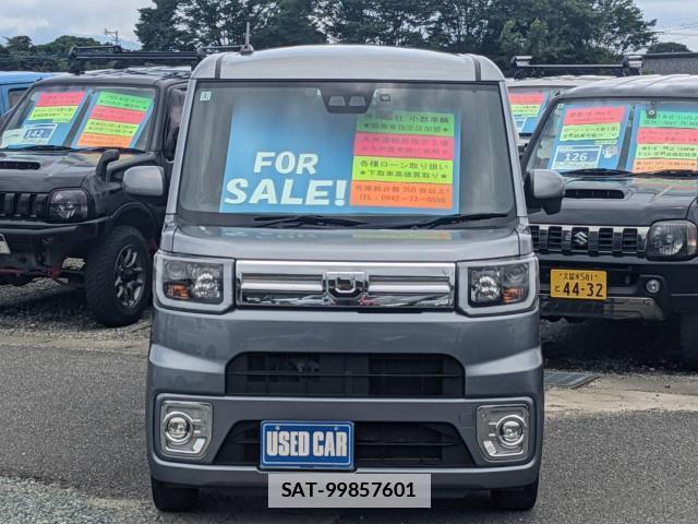 Daihatsu WAKE 2018-01 7812740-1