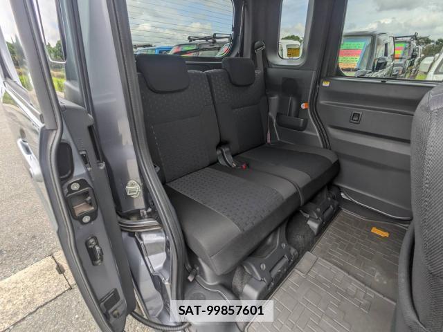 Daihatsu WAKE 2018-01 7812740-13
