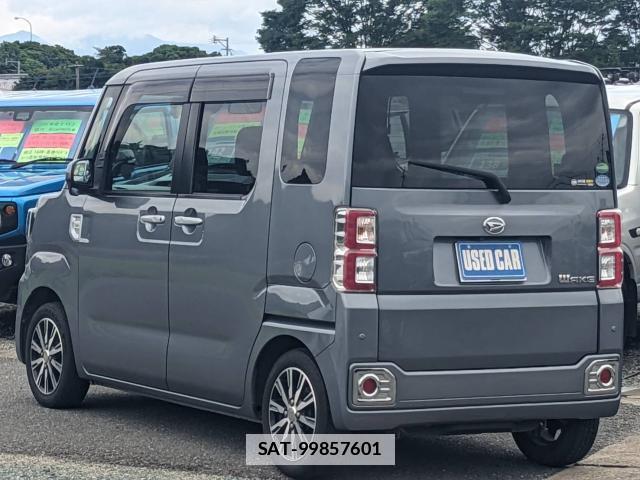 Daihatsu WAKE 2018-01 7812740-5