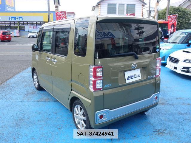 Daihatsu WAKE 2015-02 7813168-2