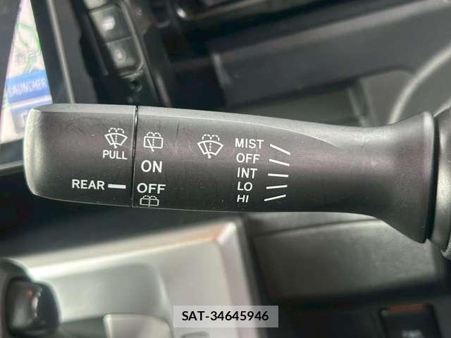 Daihatsu WAKE 2015-02 7815387-15