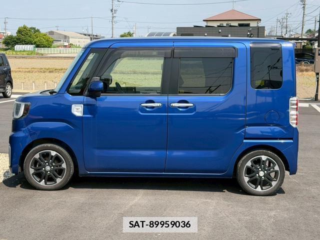Daihatsu WAKE 2015-10 7815461-2