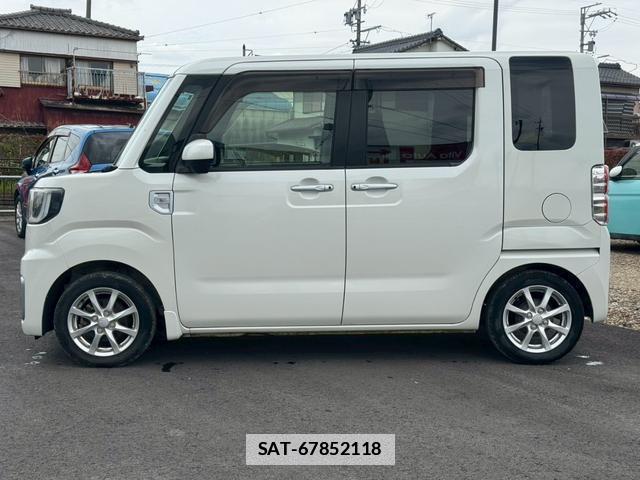 Daihatsu WAKE 2015-03 7815517-2