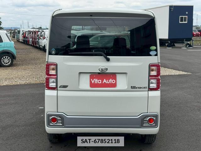 Daihatsu WAKE 2015-03 7815517-3