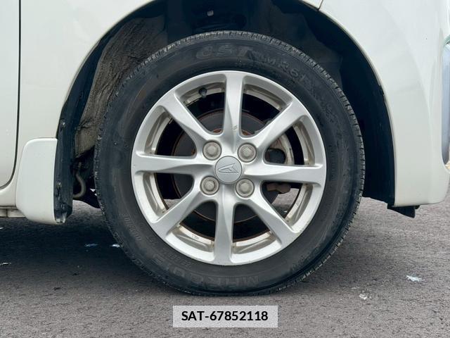 Daihatsu WAKE 2015-03 7815517-5
