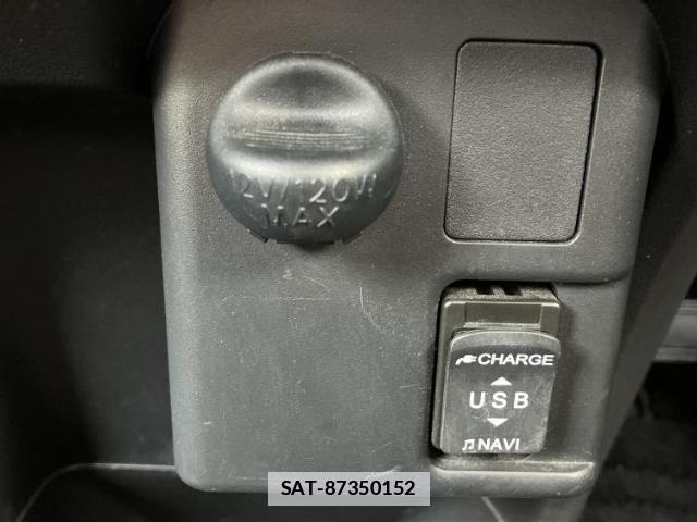 Daihatsu WAKE 2019-01 7821100-17