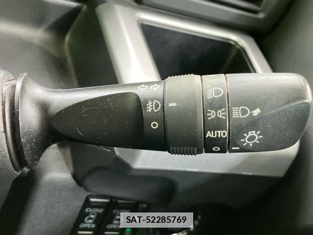 Daihatsu WAKE 2018-09 7821294-15