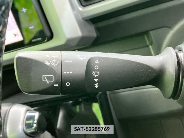 Daihatsu WAKE 2018-09 7821294-16