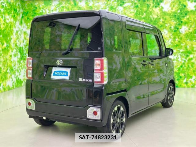 Daihatsu WAKE 2021-05 7821424-2