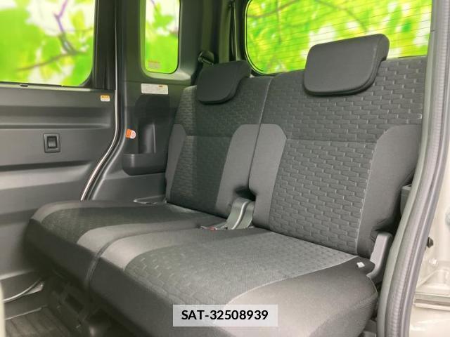 Daihatsu WAKE 2015-12 7822413-6