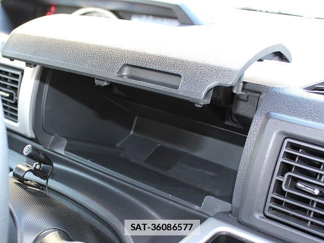 Daihatsu WAKE 2015-07 7823019-10