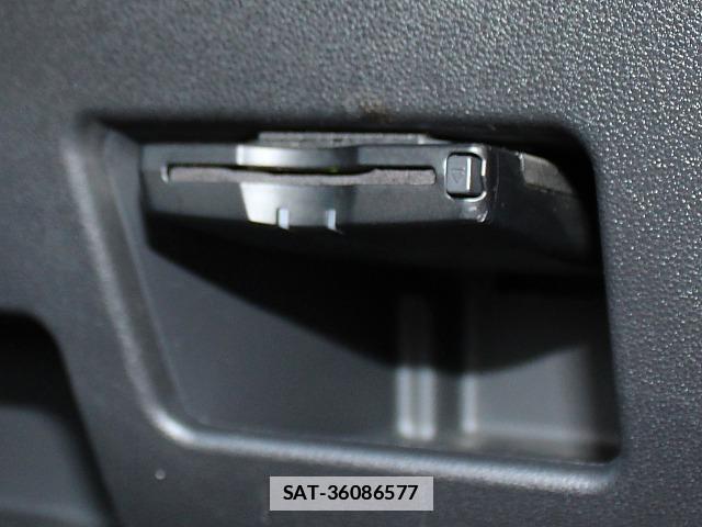 Daihatsu WAKE 2015-07 7823019-15