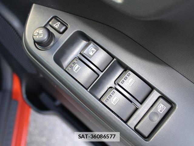 Daihatsu WAKE 2015-07 7823019-16
