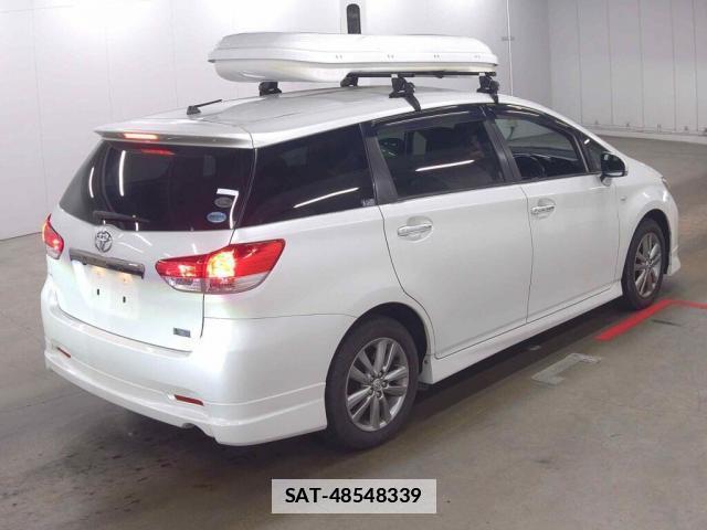 Toyota WISH 2012-05 7816147-4