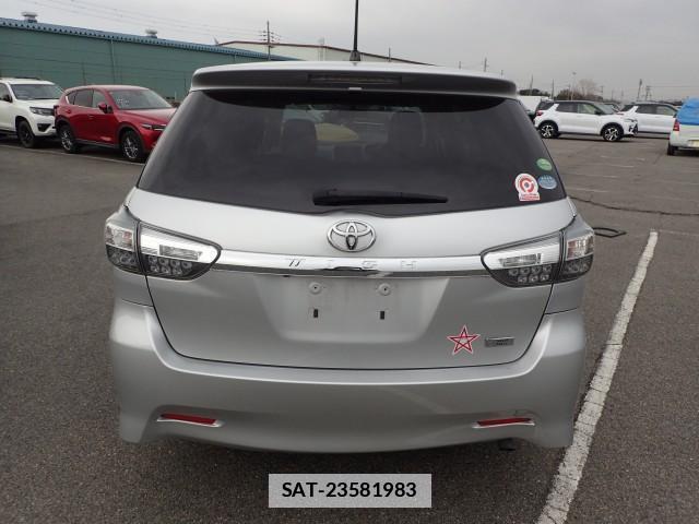 Toyota WISH 2012-12 7820212-1