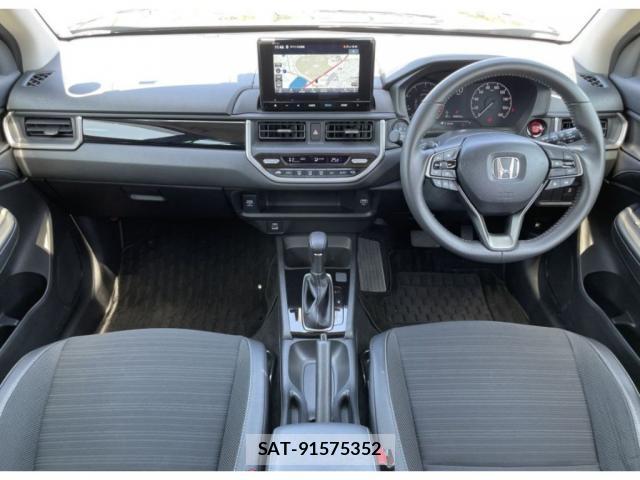 Honda WR-V 2024-06 7816702-5