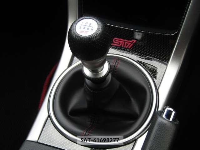 Subaru WRX S4 2017-03 7819569-10
