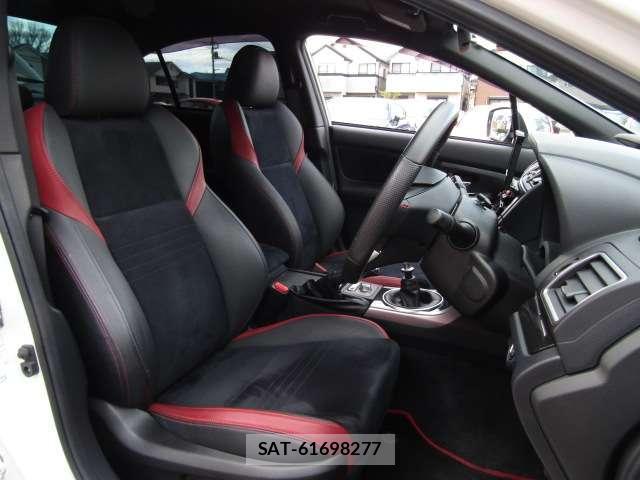 Subaru WRX S4 2017-03 7819569-11