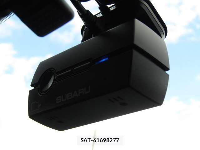 Subaru WRX S4 2017-03 7819569-7