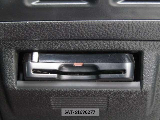 Subaru WRX S4 2017-03 7819569-8