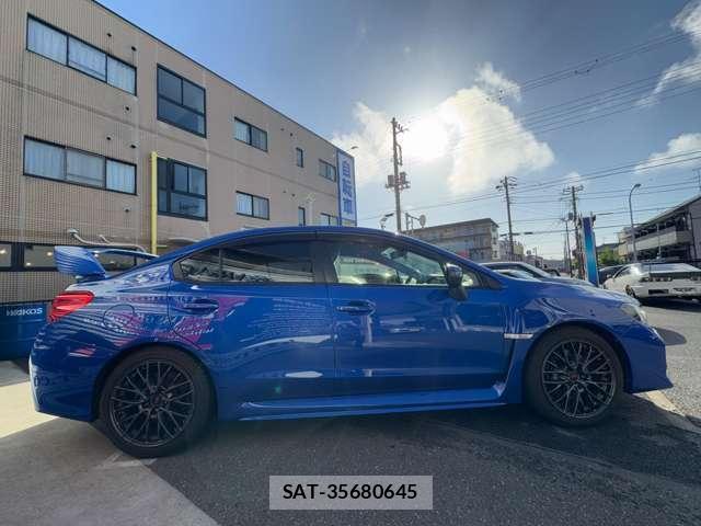 Subaru WRX S4 2015-01 7823144-13