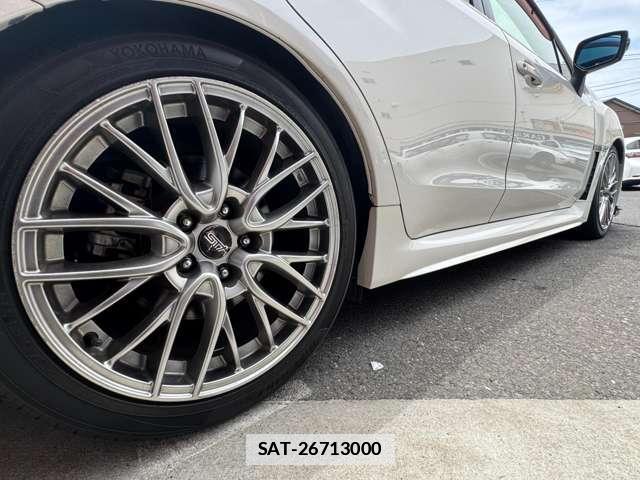 Subaru WRX S4 2015-06 7823149-12